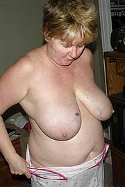 granny-big-boobs231.jpg