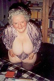 granny-big-boobs427.jpg